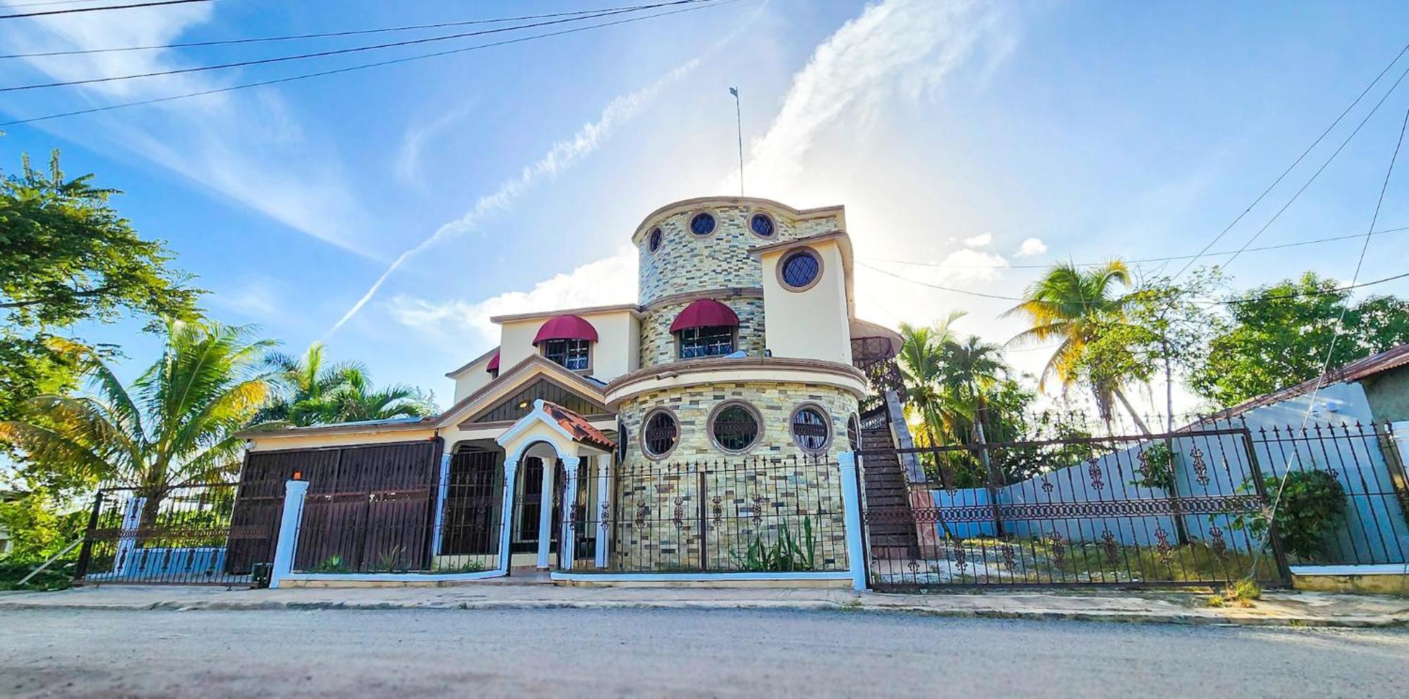 Bayaguana Casa Grande Lujosa 빌라 외부 사진